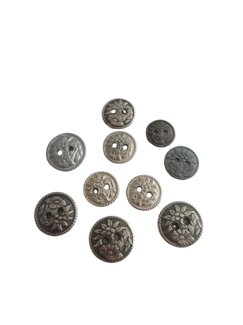 Metal - 2 and 4 hole — 183 Vintage Buttons